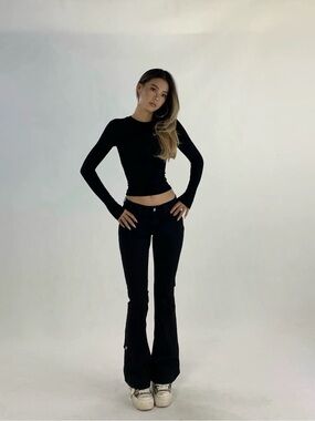 Vintage Y2K Low Waist Black Slim Flare Denim Pants Back Pocket Design